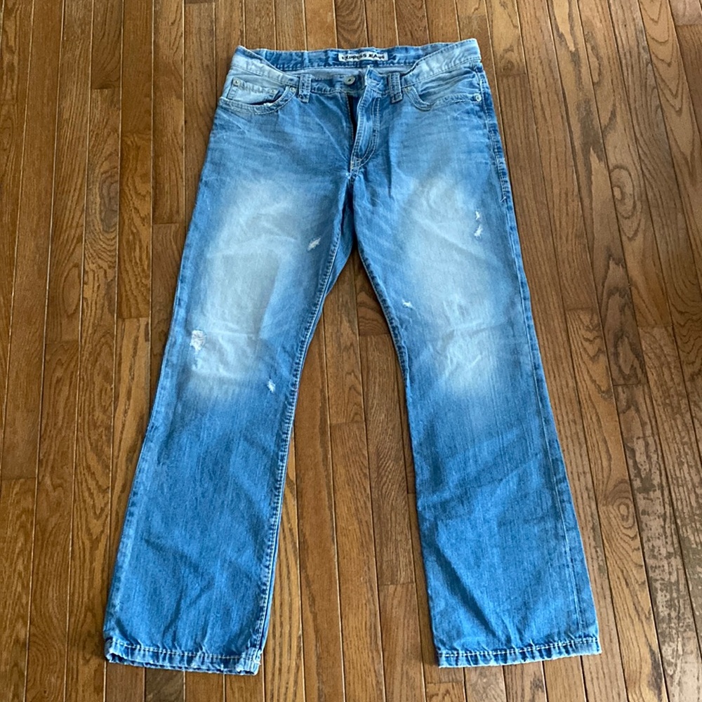 Express Men’s Kingston Classic Bootcut Jeans